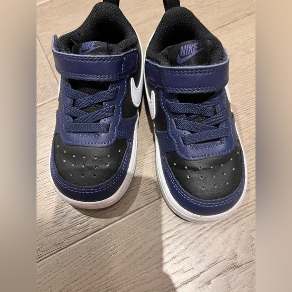 Toddler Navy Blue Nike👶👟 - Picture 3 of 4